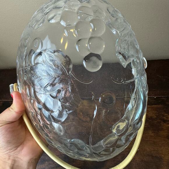 WP&G Fruit Delight CRYSTAL Clear Harvest Gathering Basket Decor Rattan Handle - Picture 6 of 13